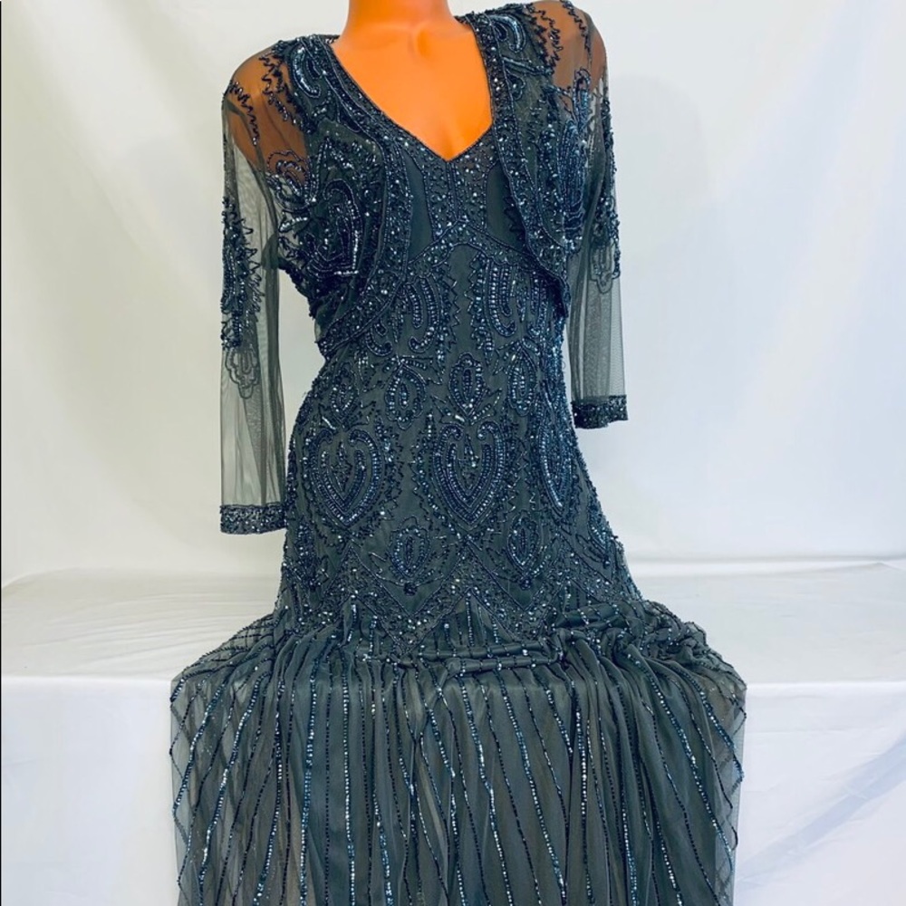 Pisarro Nights Gray Sequin Long Dress Gown Sz 12